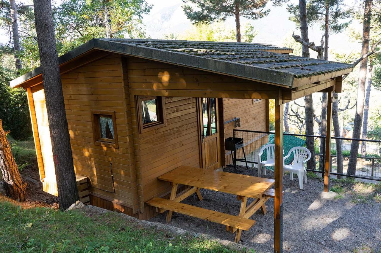 Wecamp Pedraforca ซัลเดส ภายนอก รูปภาพ