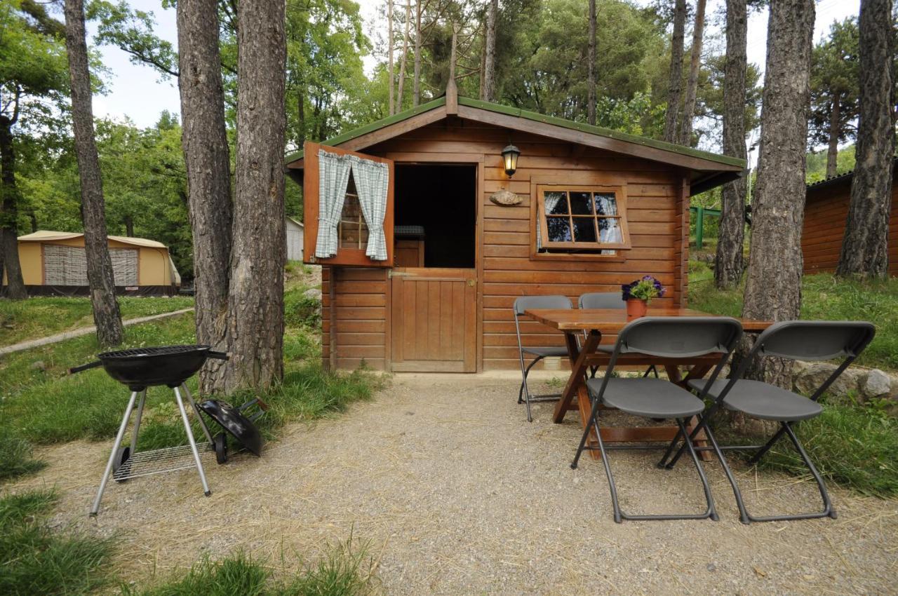 Wecamp Pedraforca ซัลเดส ภายนอก รูปภาพ