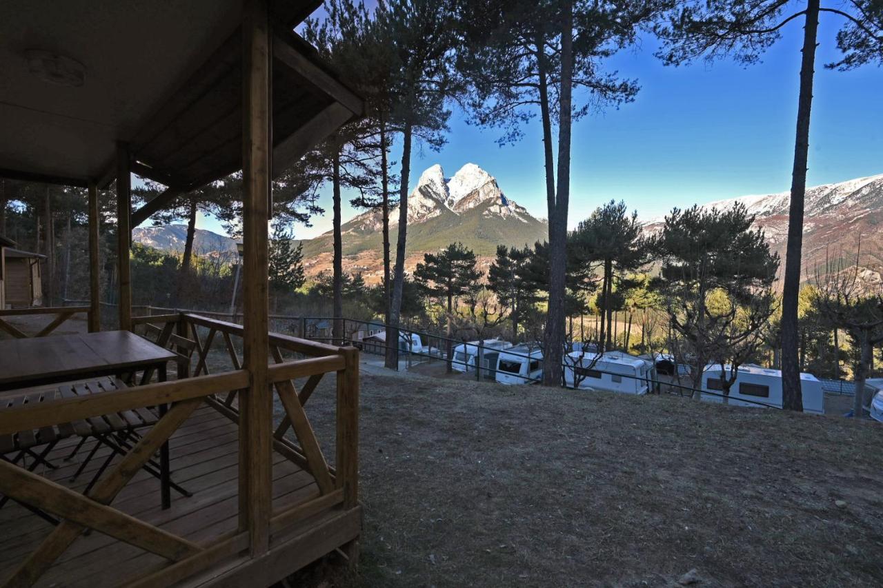 Wecamp Pedraforca ซัลเดส ภายนอก รูปภาพ